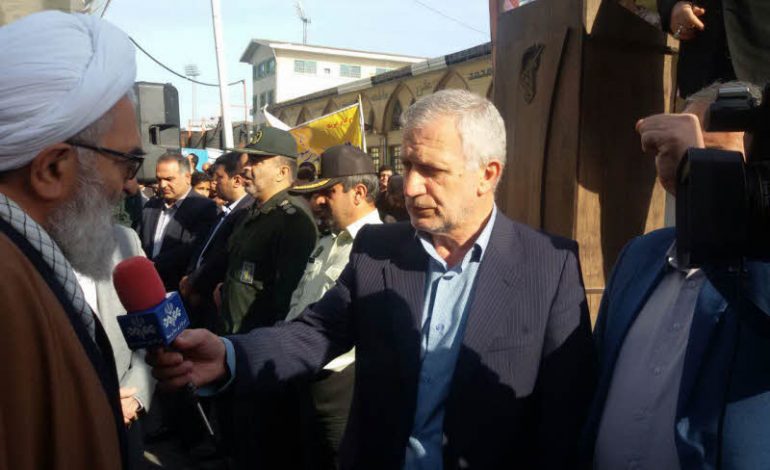 مراسم راهپیمایی ضد استکباری ۱۳ آبان شهرستان قائم شهر با حضور ابوالشهیدین آیت الله معلمی برگزار شد + تصاویر